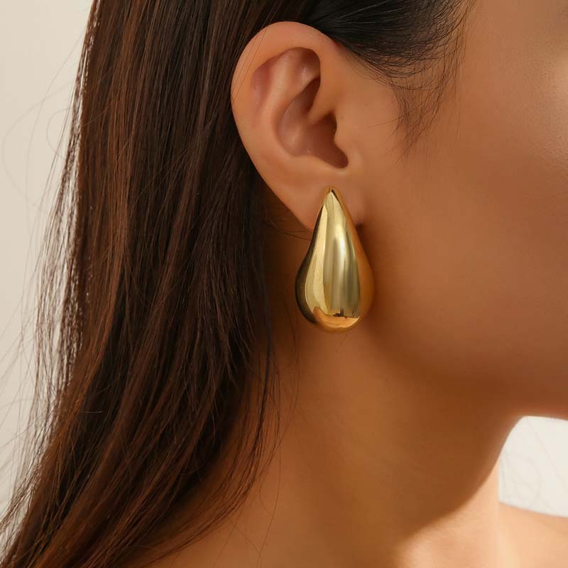 Tear drop earrings